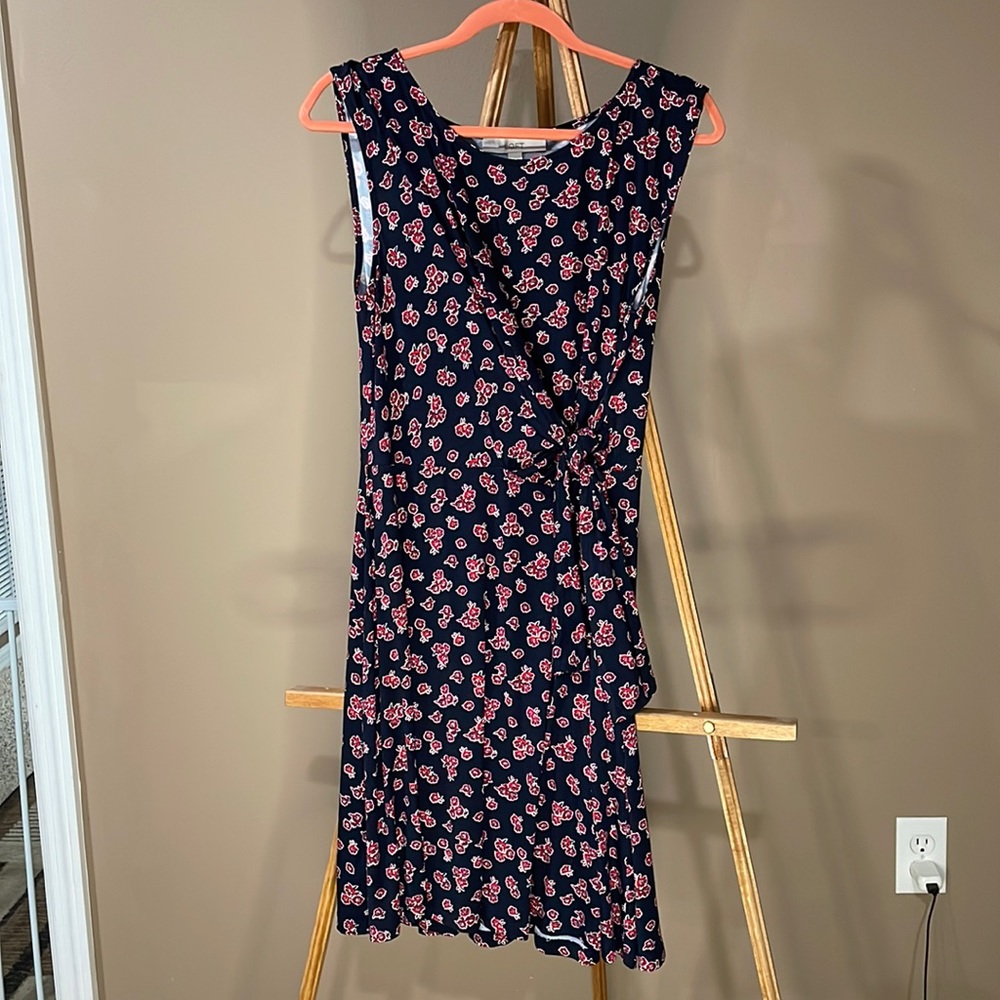 Loft dress, faux tie side, size Small, new with tags